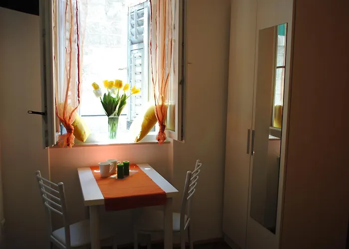 Optimist Split/city Center Apartamento *