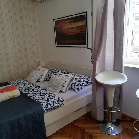 Apartament Optimist Split/city Center *