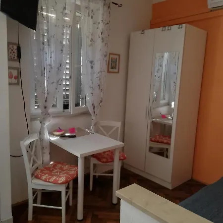 Apartament Optimist Split/city Center