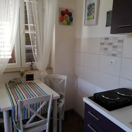 Optimist Split/city Center Apartament