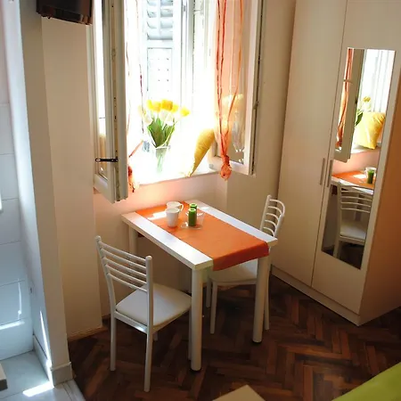 Apartament Optimist Split/city Center